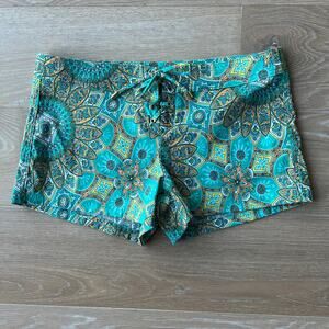 Helen Jon 3" Lace-Up Board Shorts